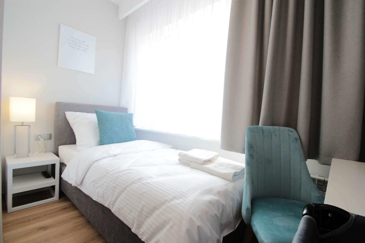 Hotel Coliber Klobuck Kültér fotó